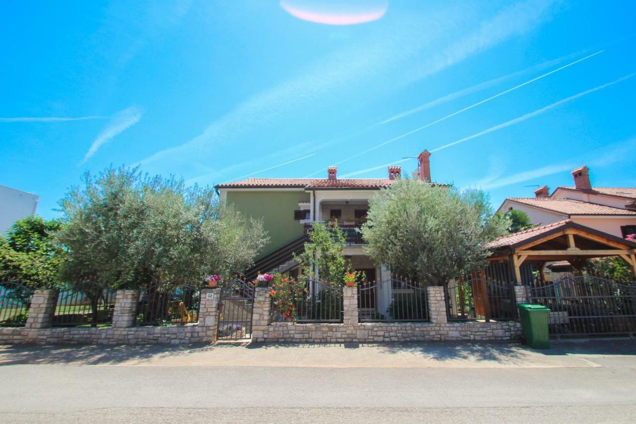 Zelena Oaza Apartment Novigrad Istria Exterior foto